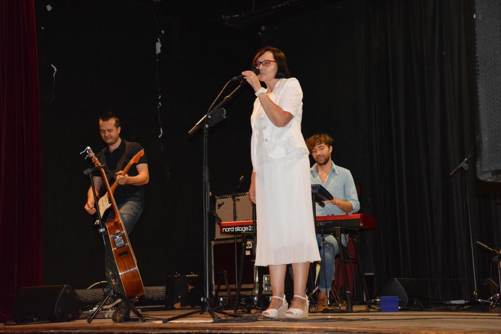 Fotogaléria Koncert Zuzany Smatanovej, 30. 7. 2017 (50) Koncert Zuzany Smatanovej, 30. 7. 2017
