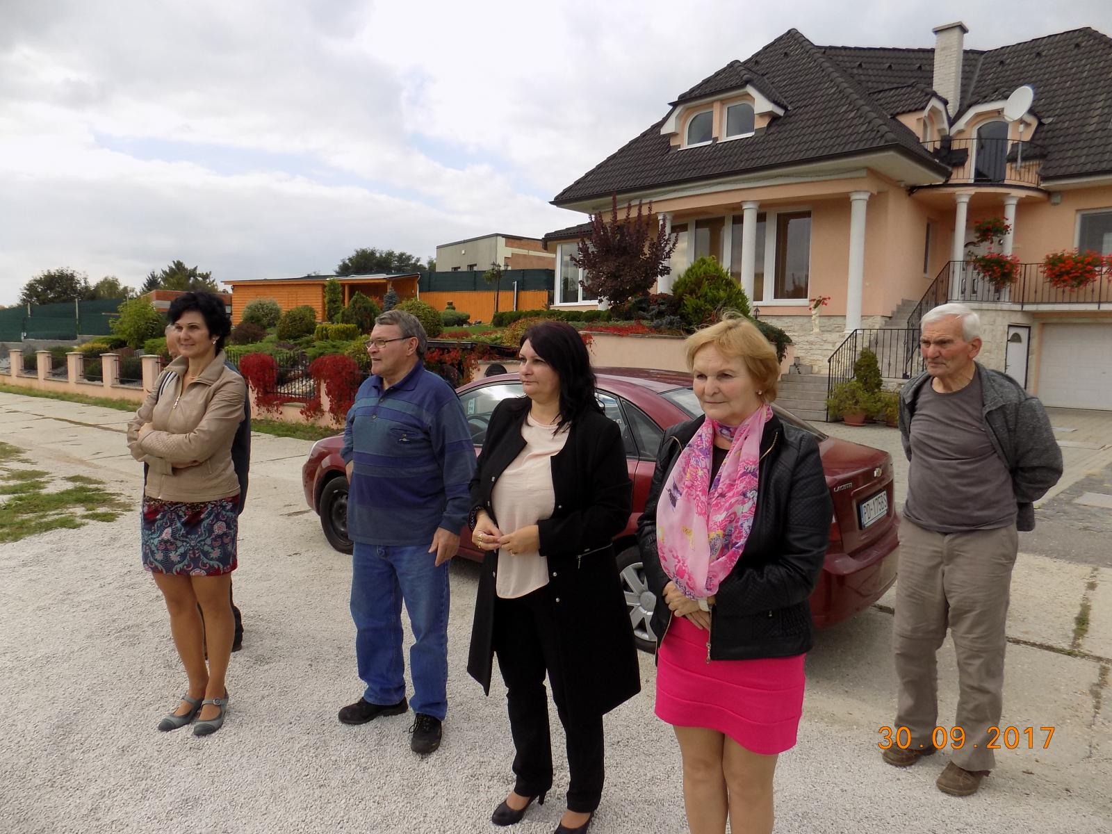 Fotogaléria Návšteva z partnerskej obce Libina, CZ, 30. 9. 2017 (50) Návšteva z partnerskej obce Libina, CZ, 30. 9. 2017
