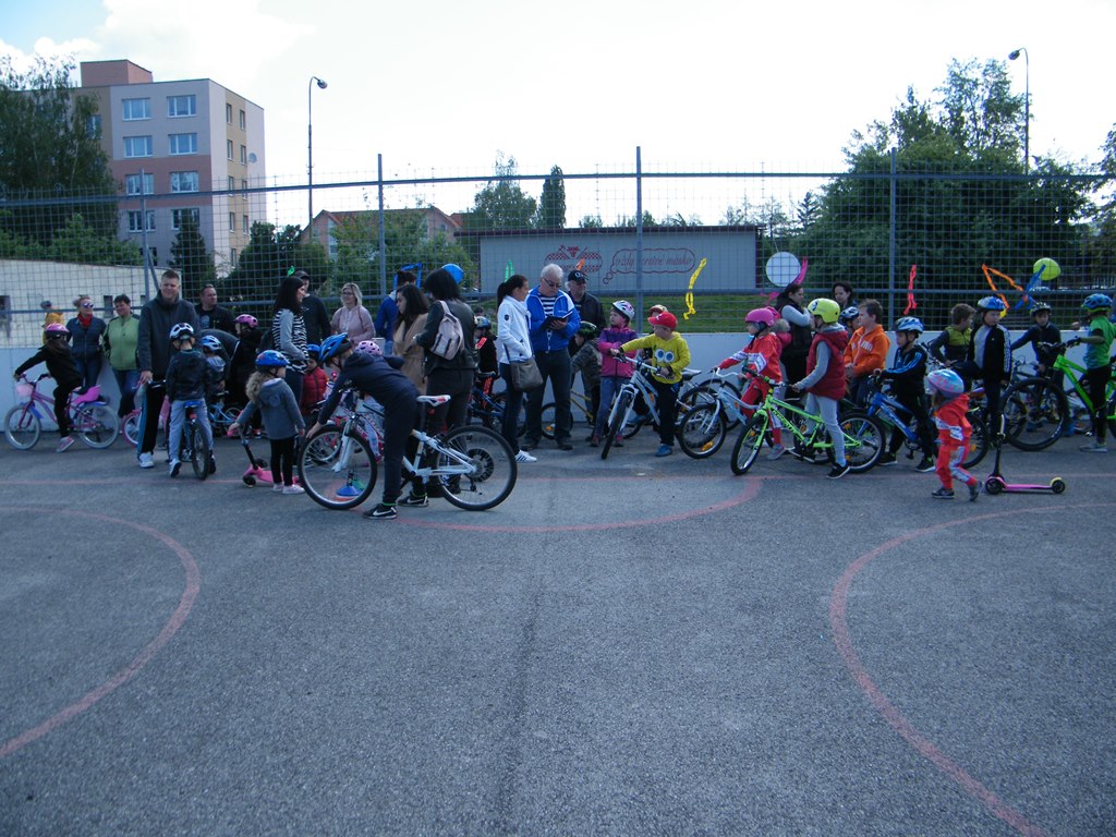 Fotogaléria Dolnovestenický superbajker, 8. 5. 2019 (19) Dolnovestenický superbajker, 8. 5. 2019